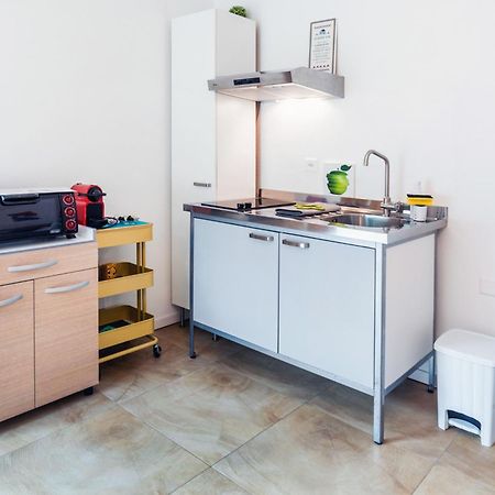 Easy Flat Vezia, Indipendent Entrance, Free Parking Lägenhet Lugano Exteriör bild