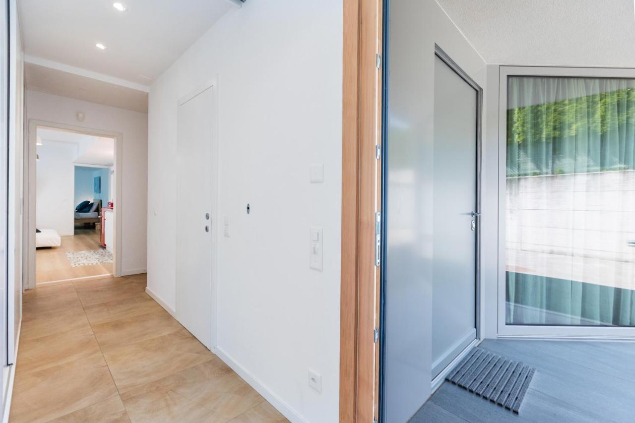 Easy Flat Vezia, Indipendent Entrance, Free Parking Lägenhet Lugano Exteriör bild